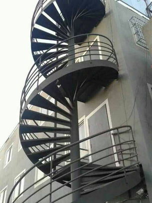 螺旋钢结构楼梯